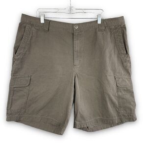 Columbia Men's Cargo Shorts Size 42W 9L Cargo Shorts Green
